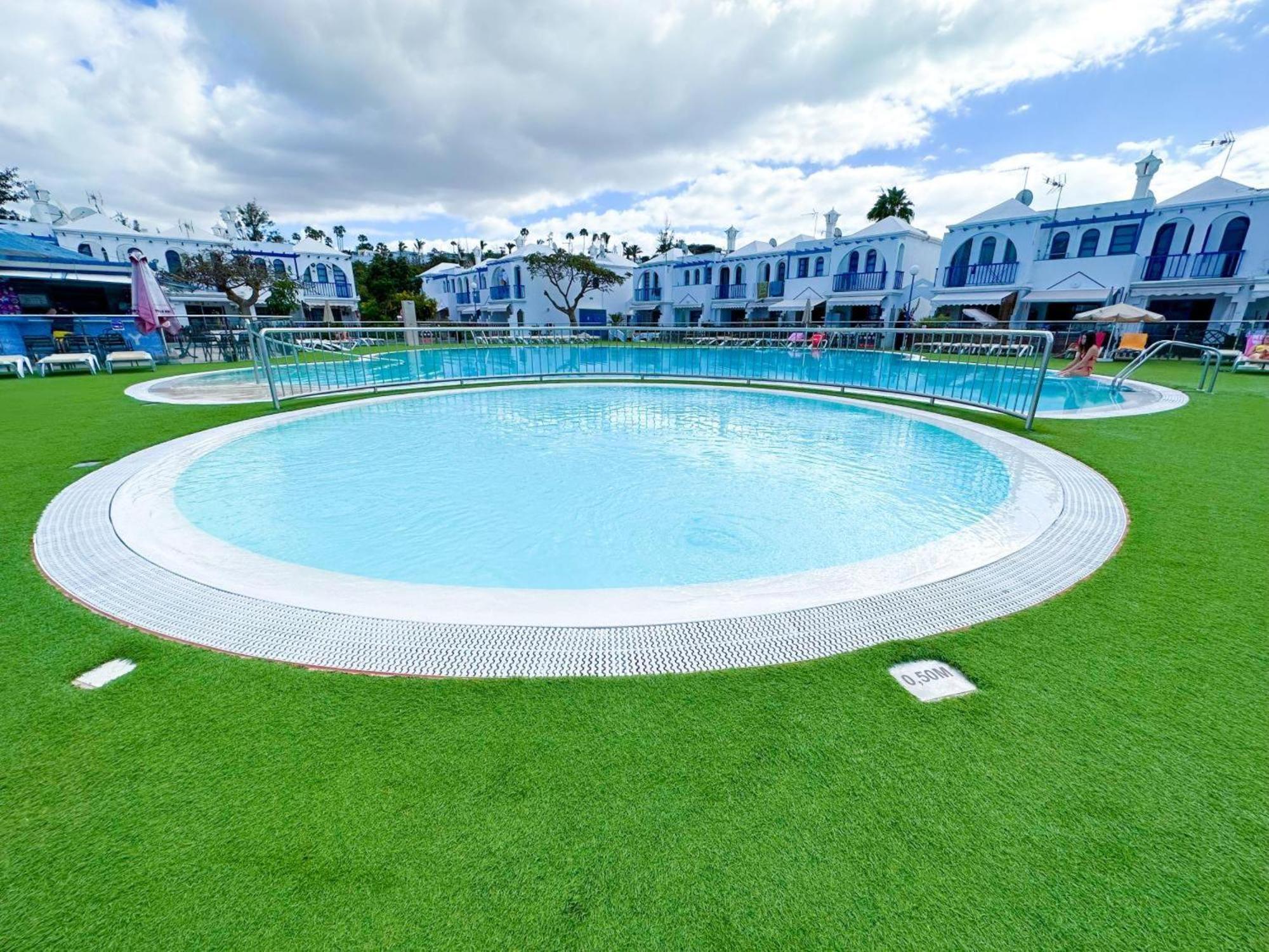 Playmar Pool By Wave Properties Маспаломас Екстериор снимка